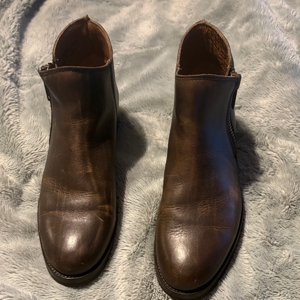 Women’s Brown Leather Zip Ankle Boots